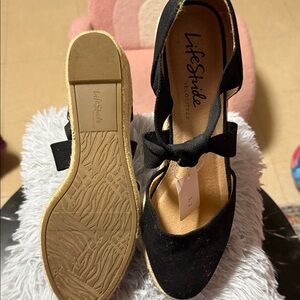 Life Stride Black Espadrille Flats
